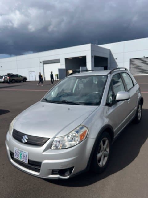 Used 2008 Suzuki SX4 Crossover  with VIN JS2YB413585112374 for sale in Salem, OR