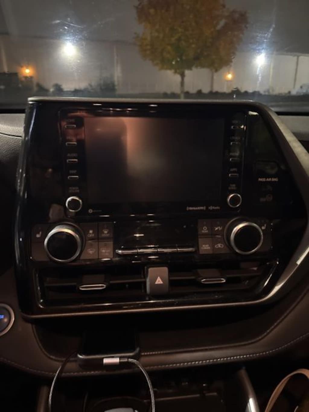 Used 2020 Toyota Highlander Hybrid XLE SUV