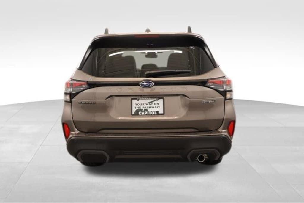 New 2025 Subaru Forester Hybrid Limited SUV
