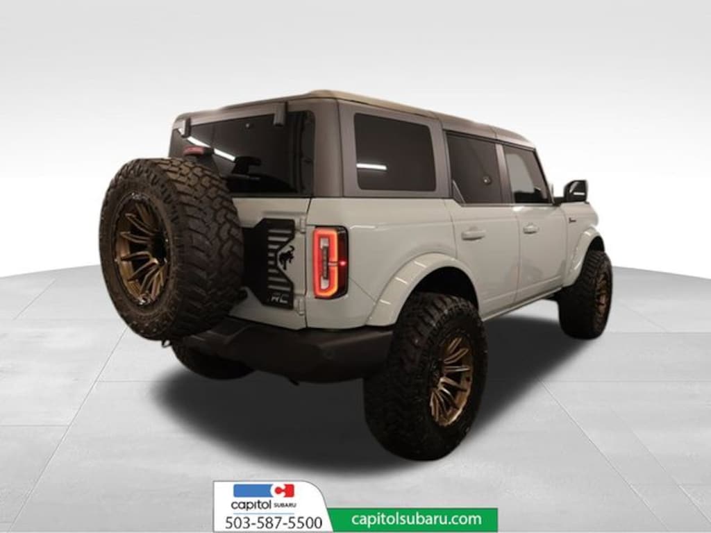 Used 2024 Ford Bronco Outer Banks SUV