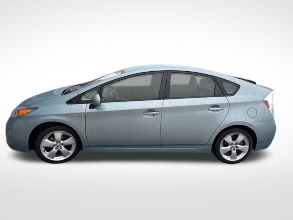 Used 2015 Toyota Prius Five Hatchback