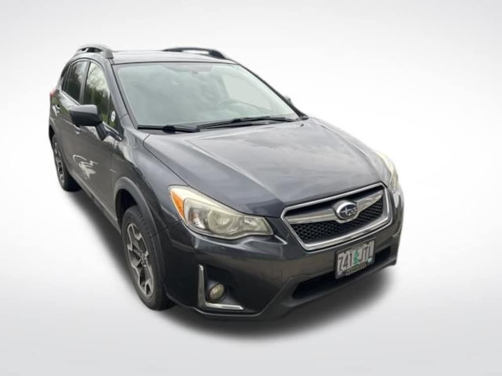 Used 2017 Subaru Crosstrek 2.0i Premium (M5) SUV