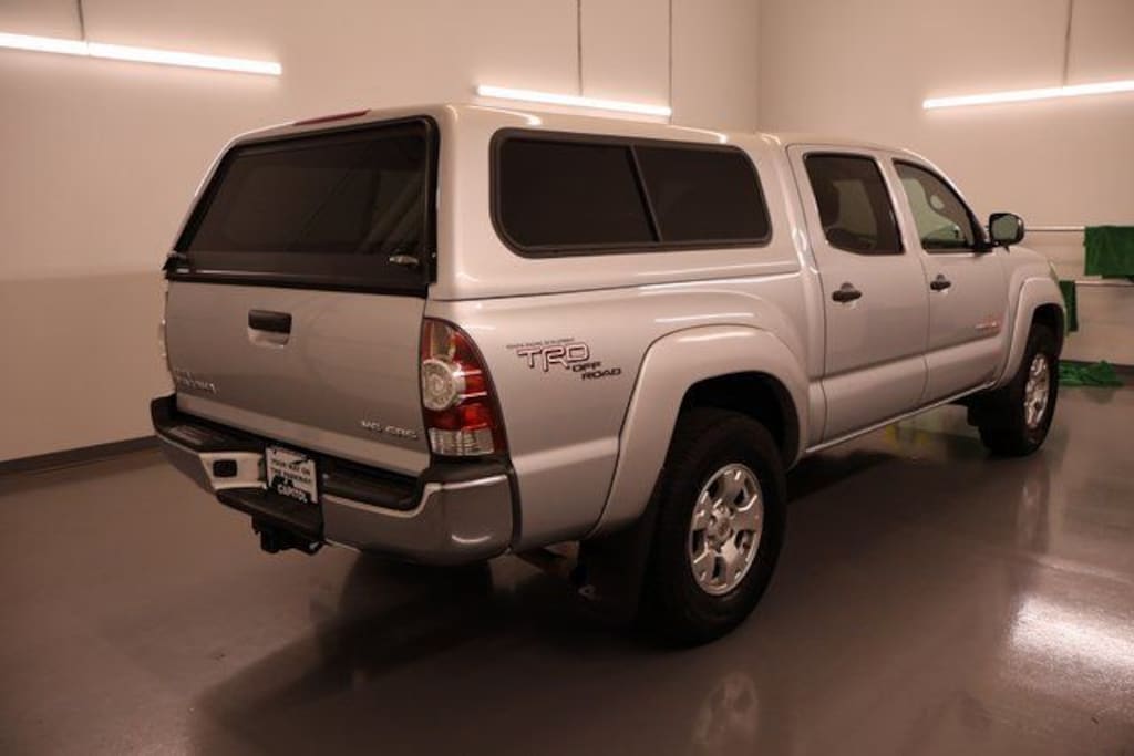 Used 2009 Toyota Tacoma Base V6 Truck Double-Cab