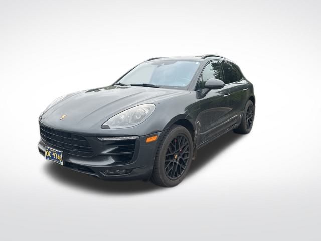 2017 Porsche Macan GTS photo 2