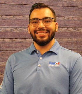 Staff member Ruben Rojas from ID_47712b