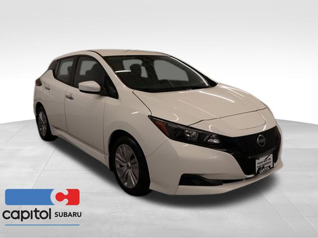 2023 Nissan LEAF