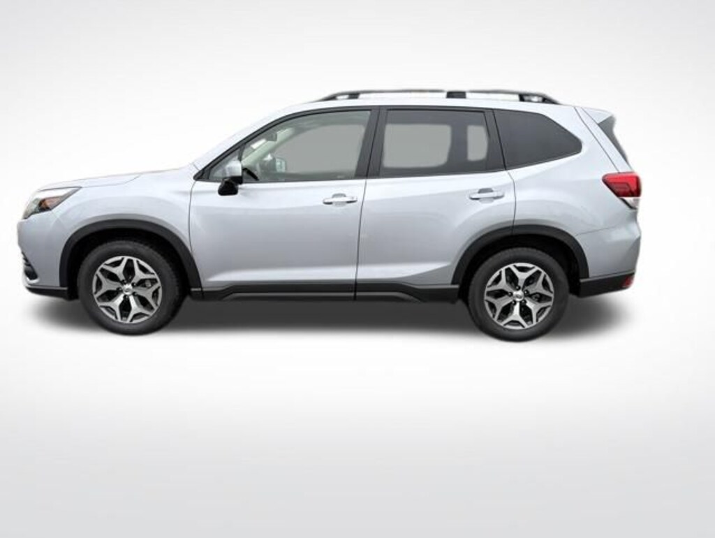 Used 2023 Subaru Forester Premium SUV