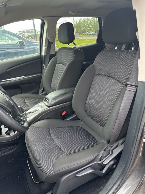 Used 2020 Dodge Journey SE with VIN 3C4PDCAB0LT264931 for sale in Salem, OR