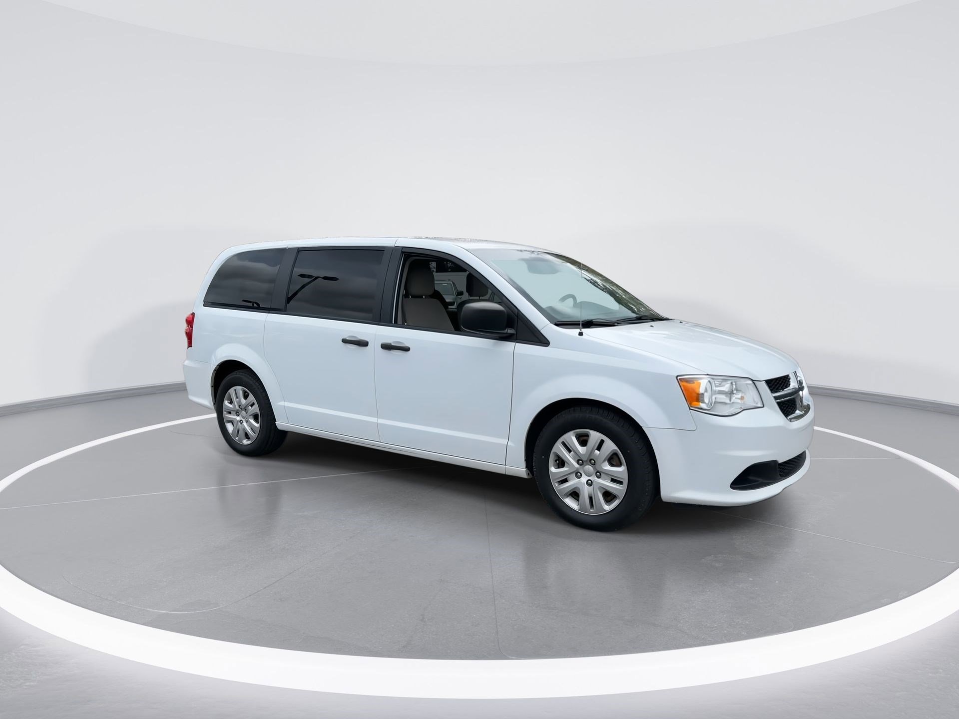 Used 2019 Dodge Grand Caravan SE Van Passenger Van