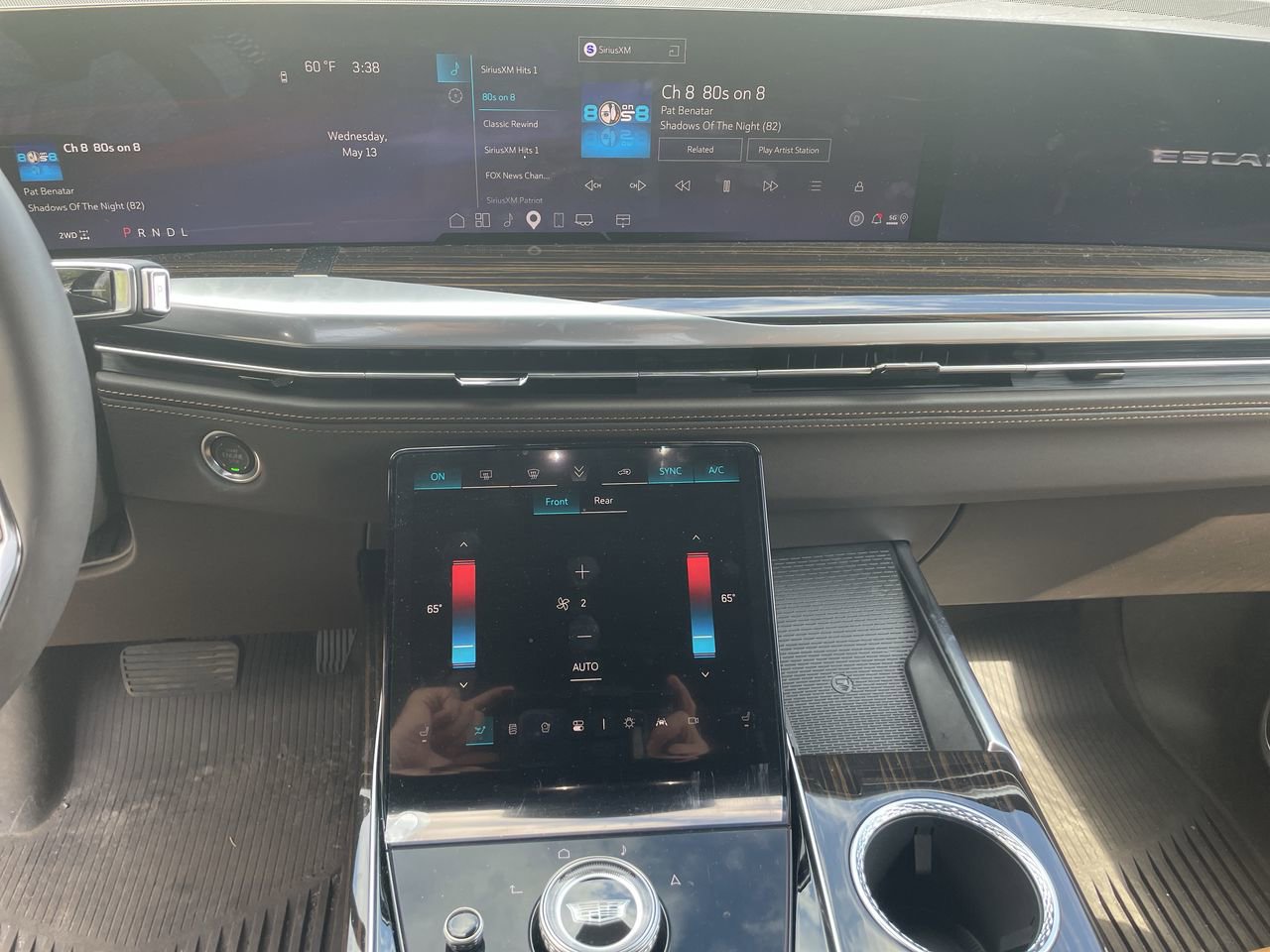 2026 Cadillac Escalade ESV Luxury - Photo 13