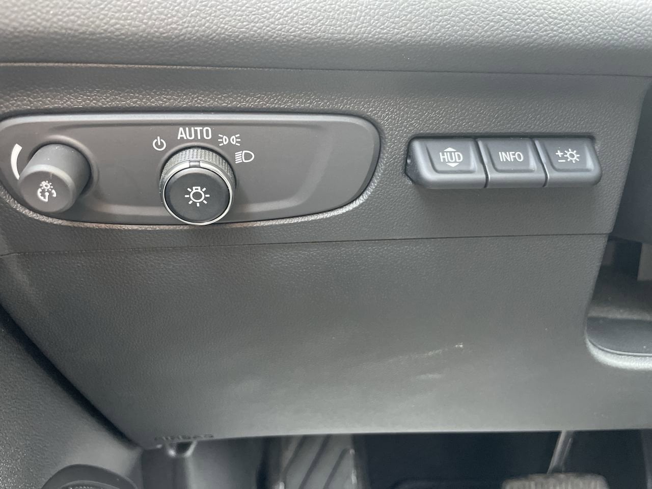 2023 Buick Envision Avenir - Photo 18