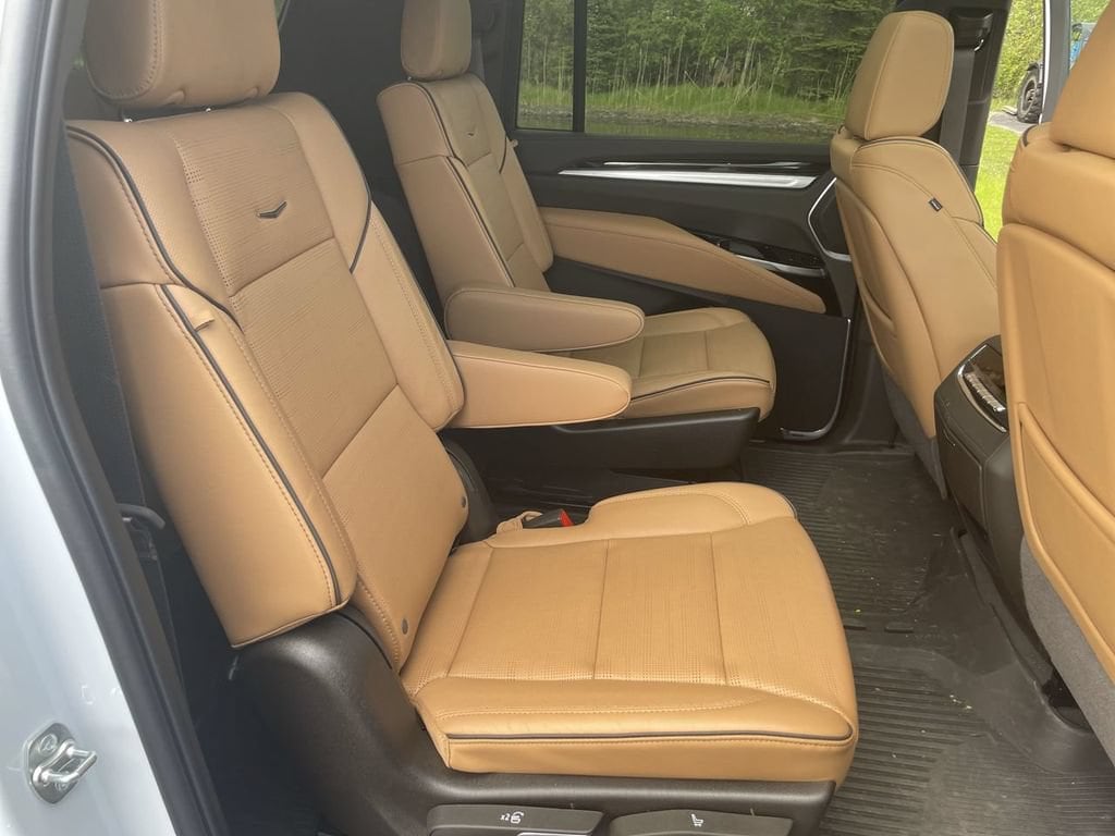 2026 Cadillac Escalade ESV Luxury - Photo 24