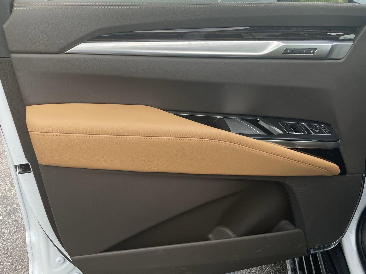 2026 Cadillac Escalade ESV Luxury - Photo 21