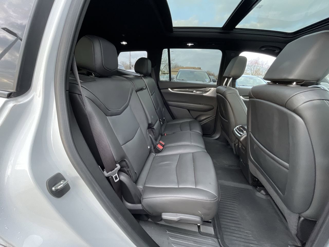 2023 Cadillac XT6 Sport - Photo 28