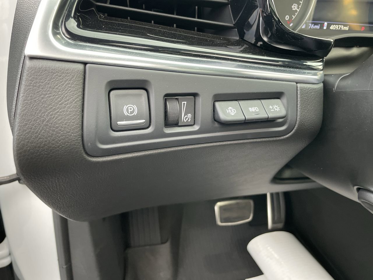 2023 Cadillac XT6 Sport - Photo 18