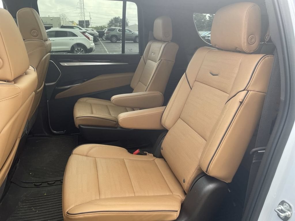 2026 Cadillac Escalade ESV Luxury - Photo 22