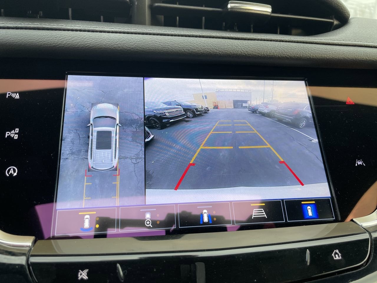 2023 Cadillac XT6 Sport - Photo 15