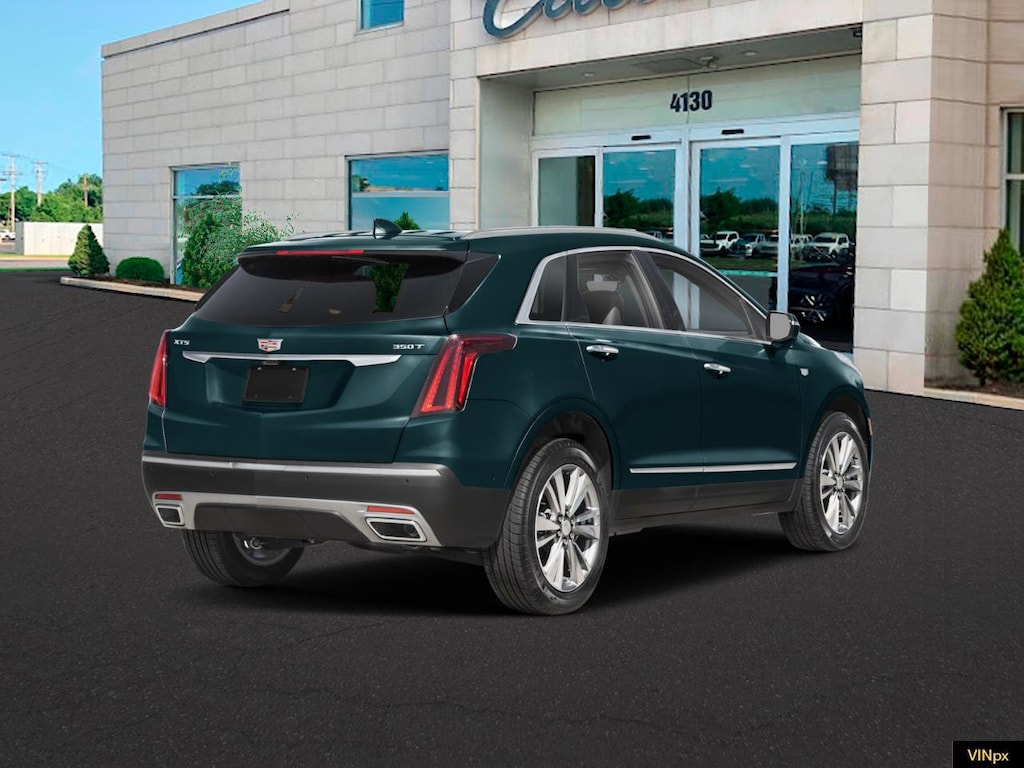 2026 Cadillac XT5 Premium Luxury photo 2
