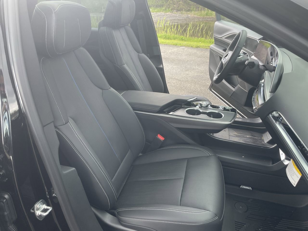 2025 Cadillac LYRIQ Sport 1 - Photo 25
