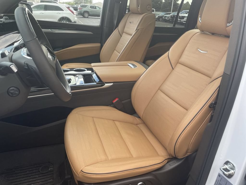2026 Cadillac Escalade ESV Luxury - Photo 18