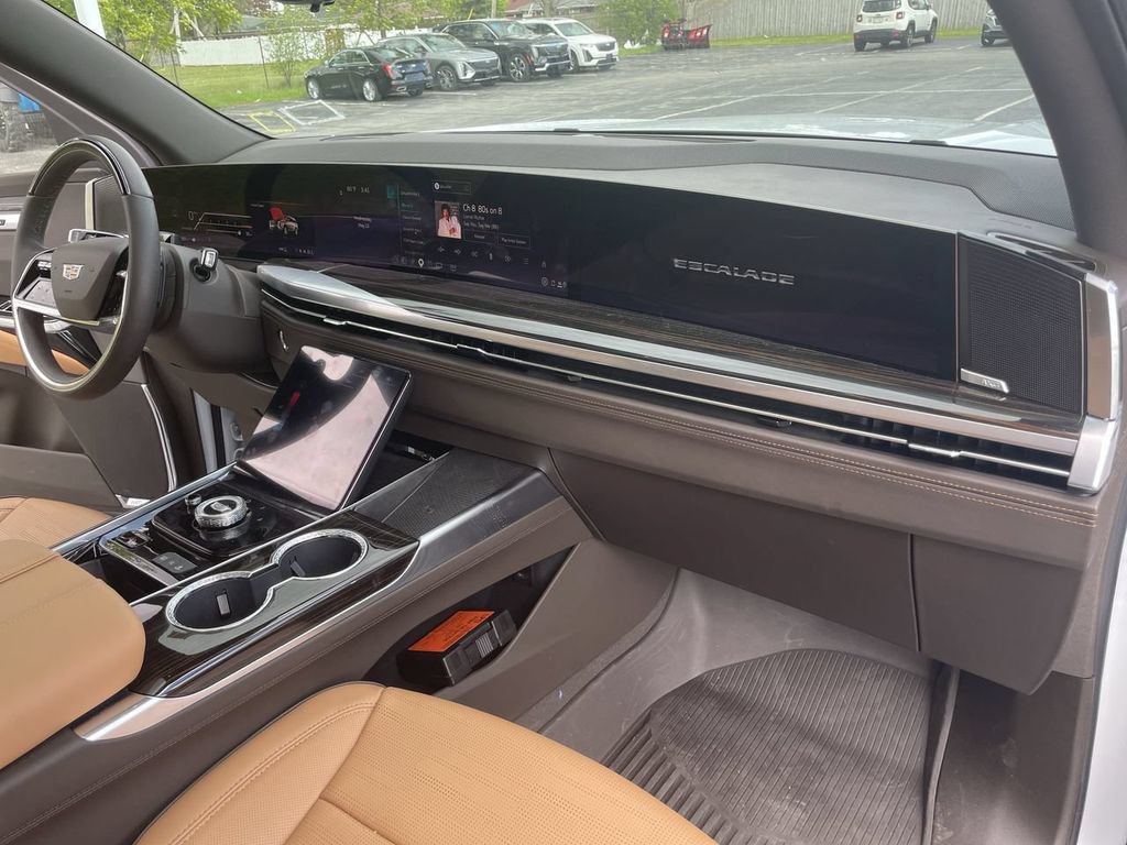 2026 Cadillac Escalade ESV Luxury - Photo 26