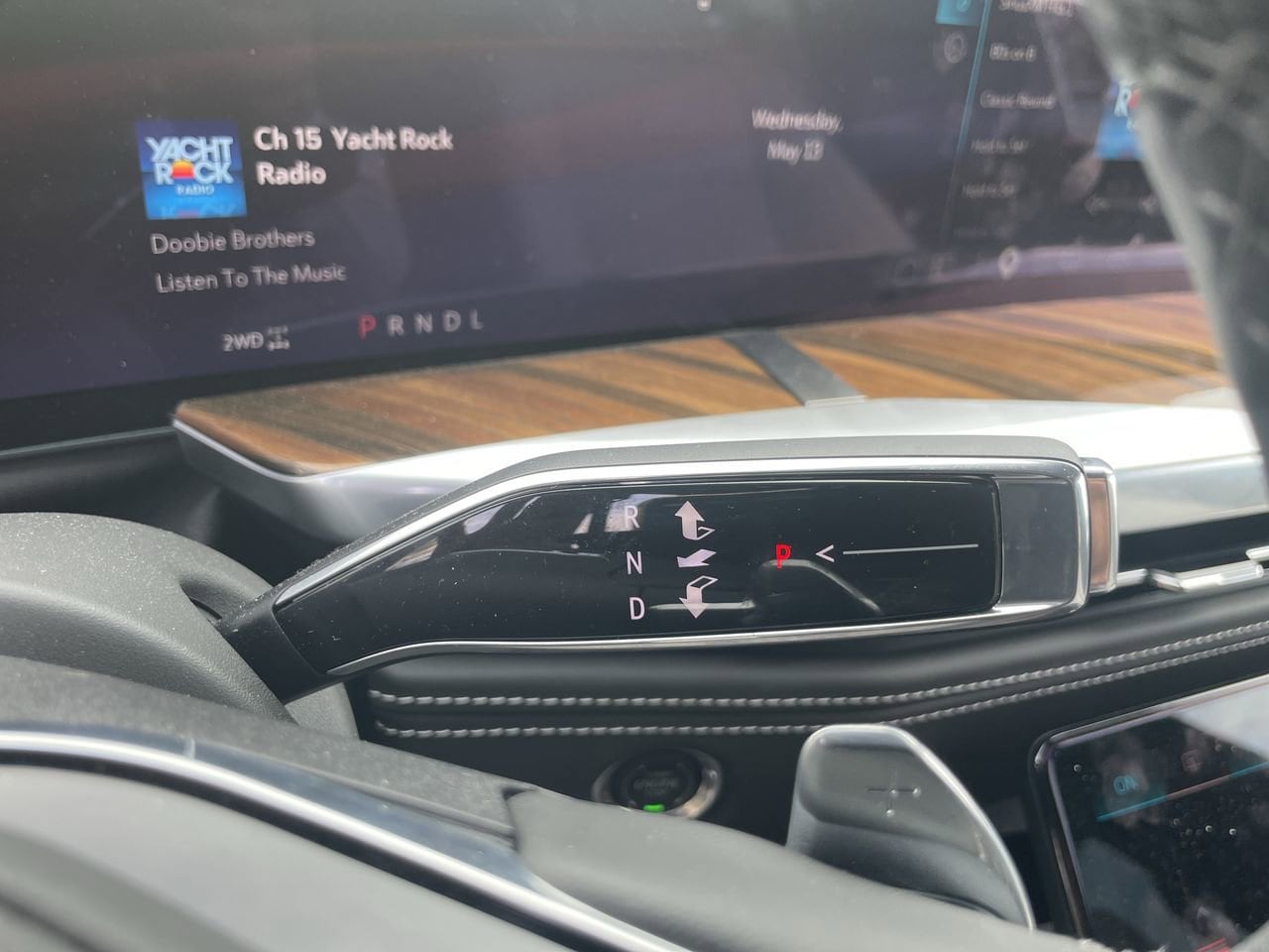2026 Cadillac Escalade ESV Platinum Sport - Photo 14