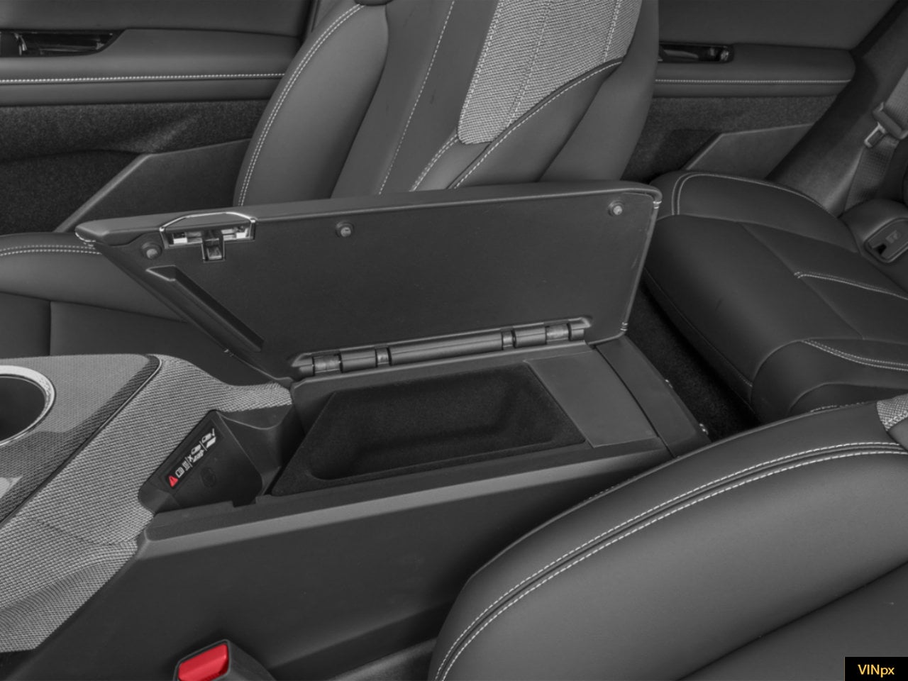 2026 Cadillac OPTIQ Sport - Photo 12