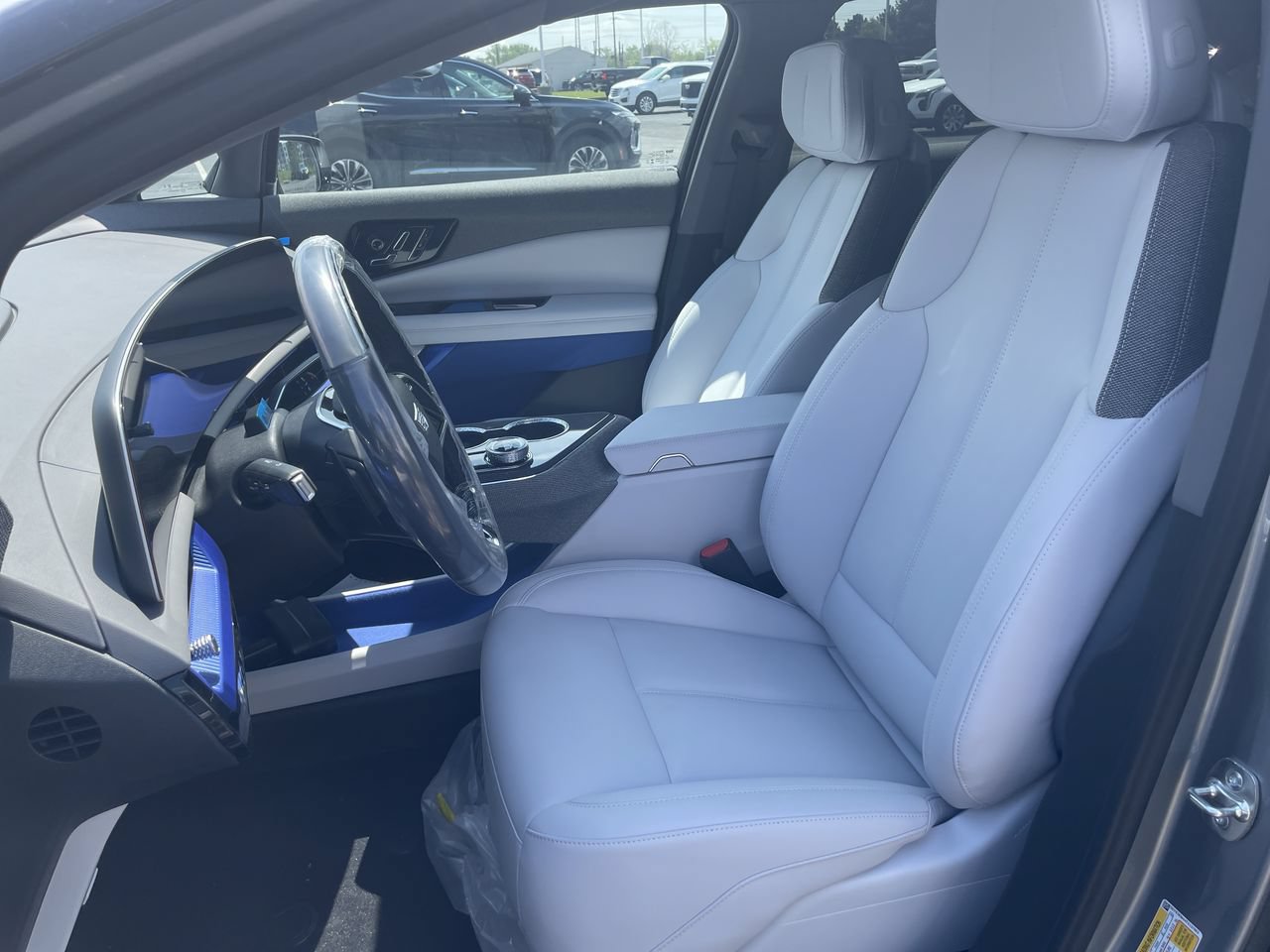 2026 Cadillac OPTIQ Sport - Photo 19