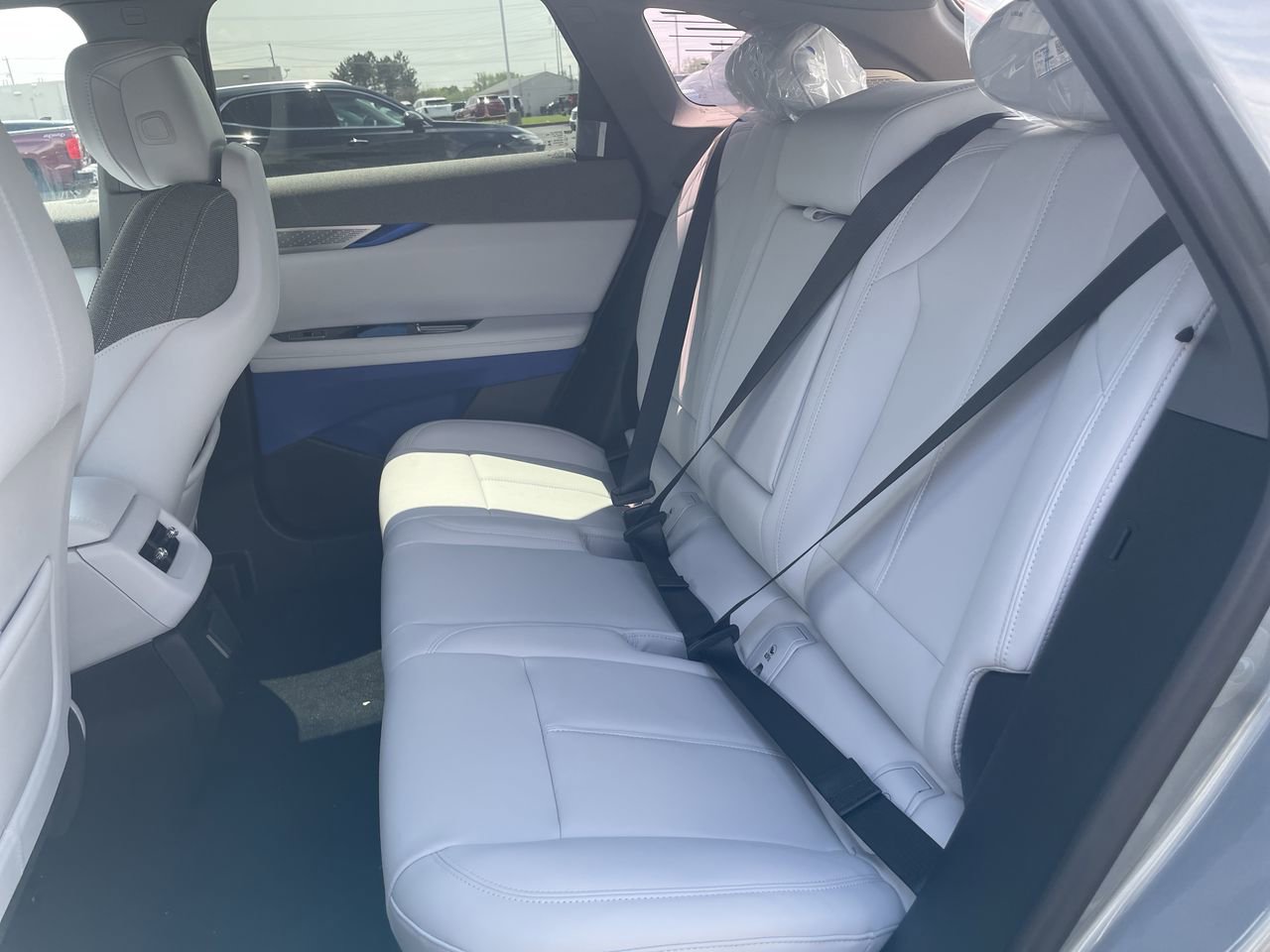 2026 Cadillac OPTIQ Sport - Photo 25