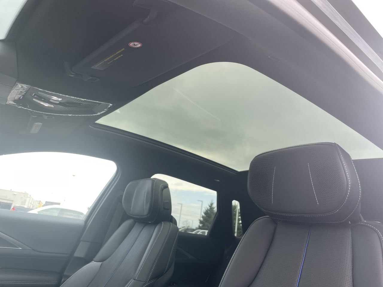 2025 Cadillac LYRIQ Sport 2 - Photo 17