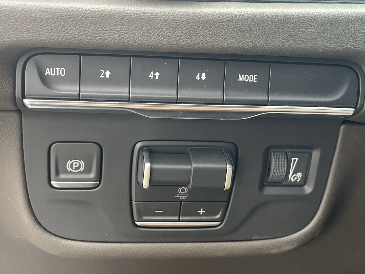 2026 Cadillac Escalade ESV Luxury - Photo 16