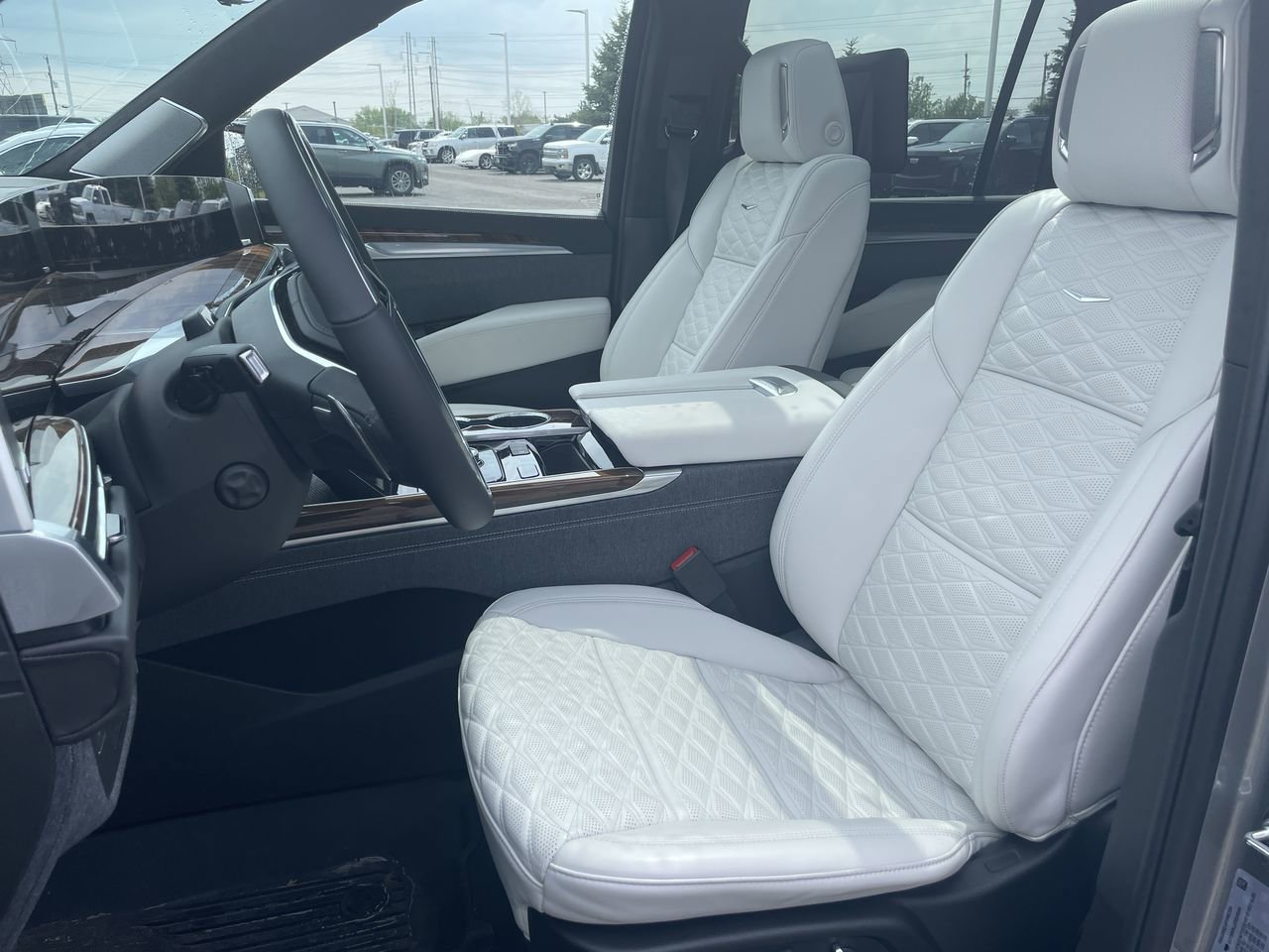 2026 Cadillac Escalade ESV Platinum Sport - Photo 18