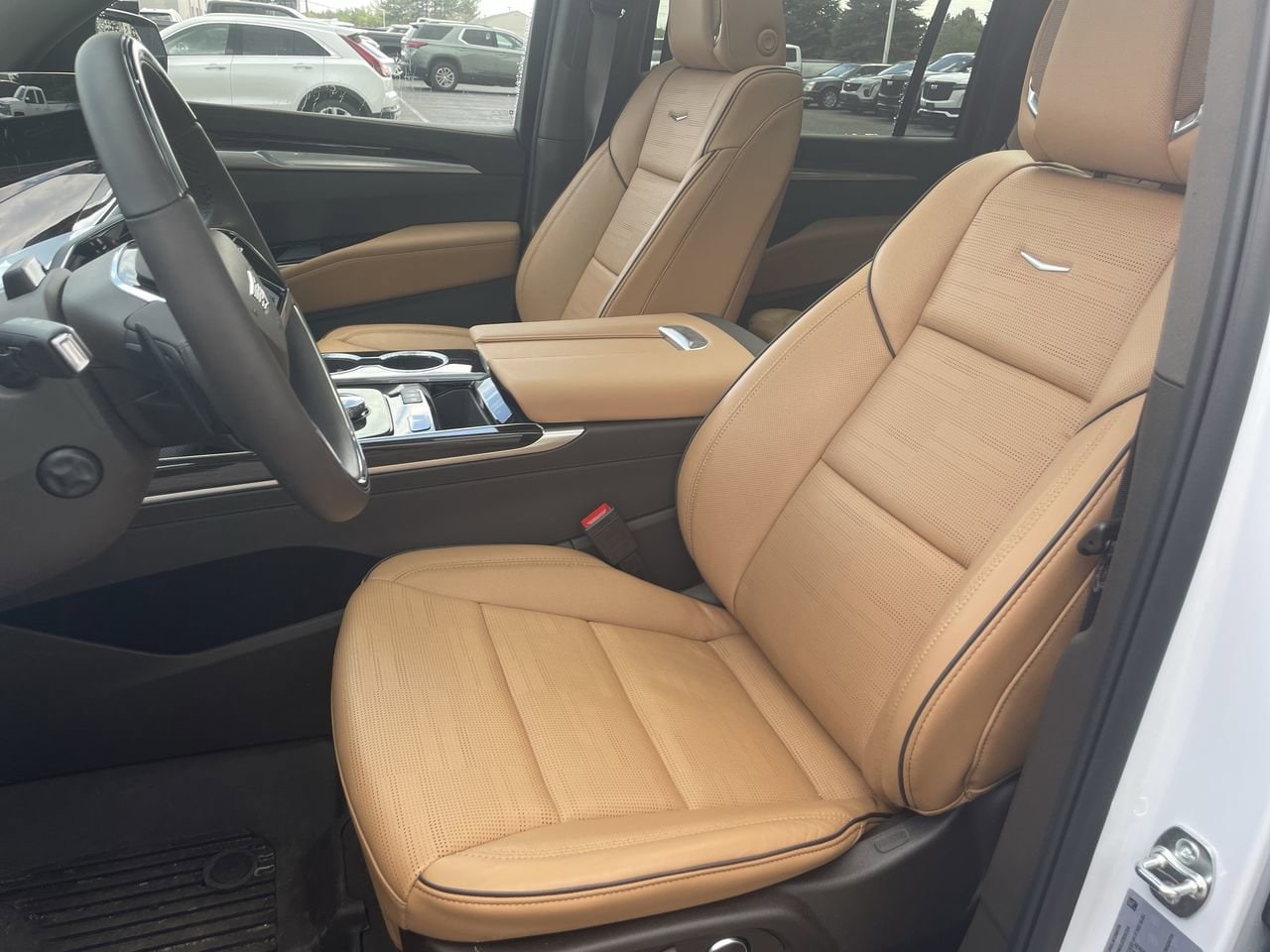 2026 Cadillac Escalade ESV Luxury - Photo 18