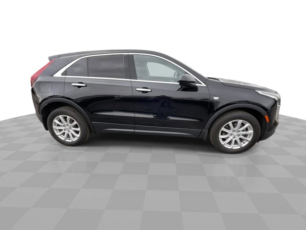 Used 2022 CADILLAC XT4 Luxury SUV