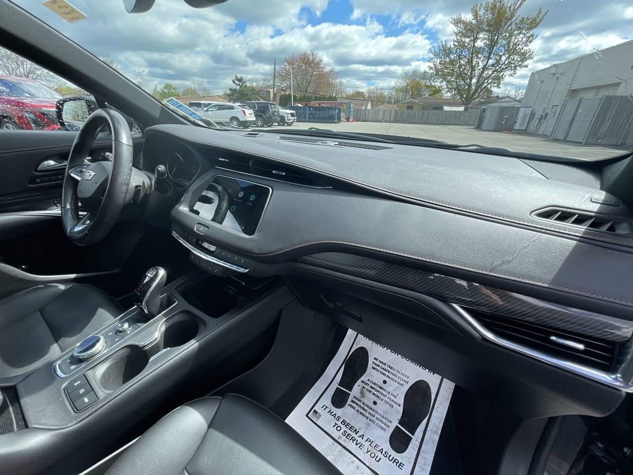 2023 Cadillac XT4 Sport - Photo 28