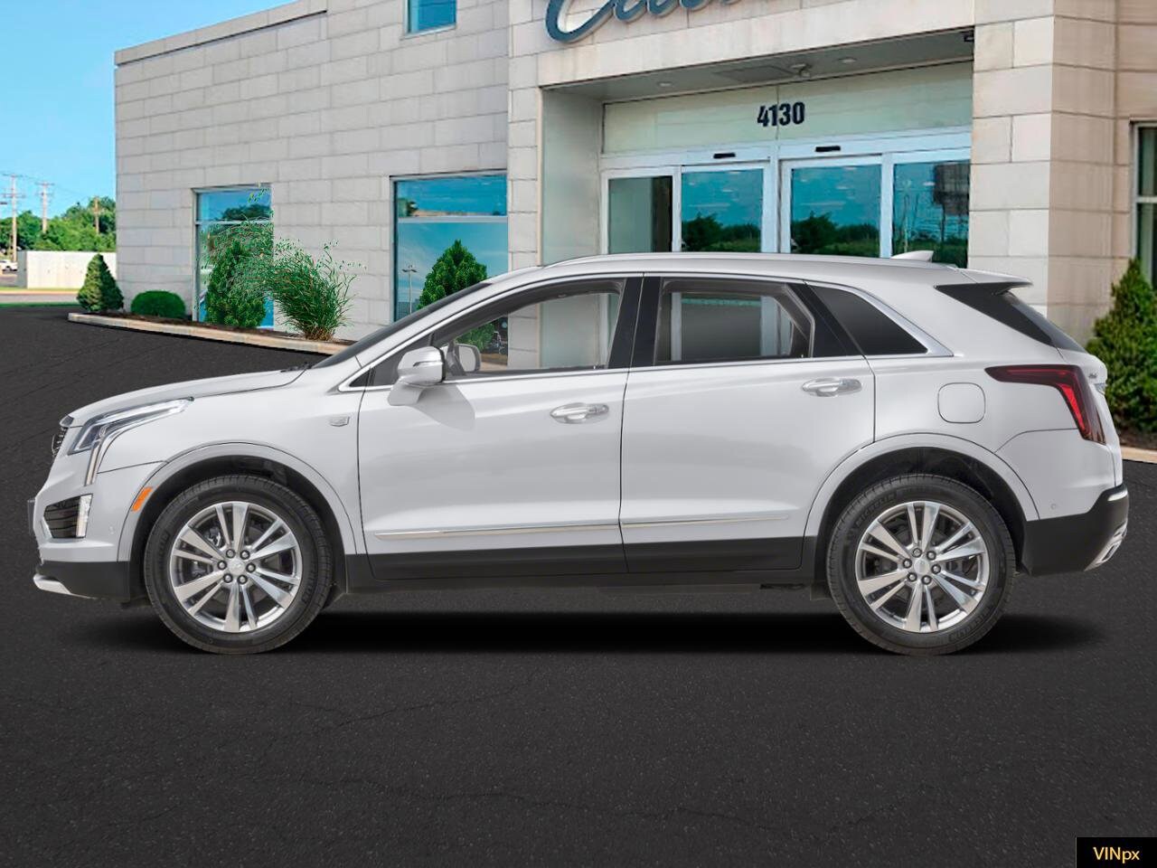 2025 Cadillac XT5 Premium Luxury photo 3