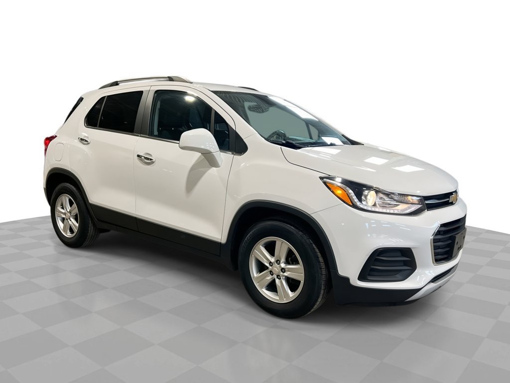 Used 2019 Chevrolet Trax LT with VIN 3GNCJLSB4KL387031 for sale in Boston, NY