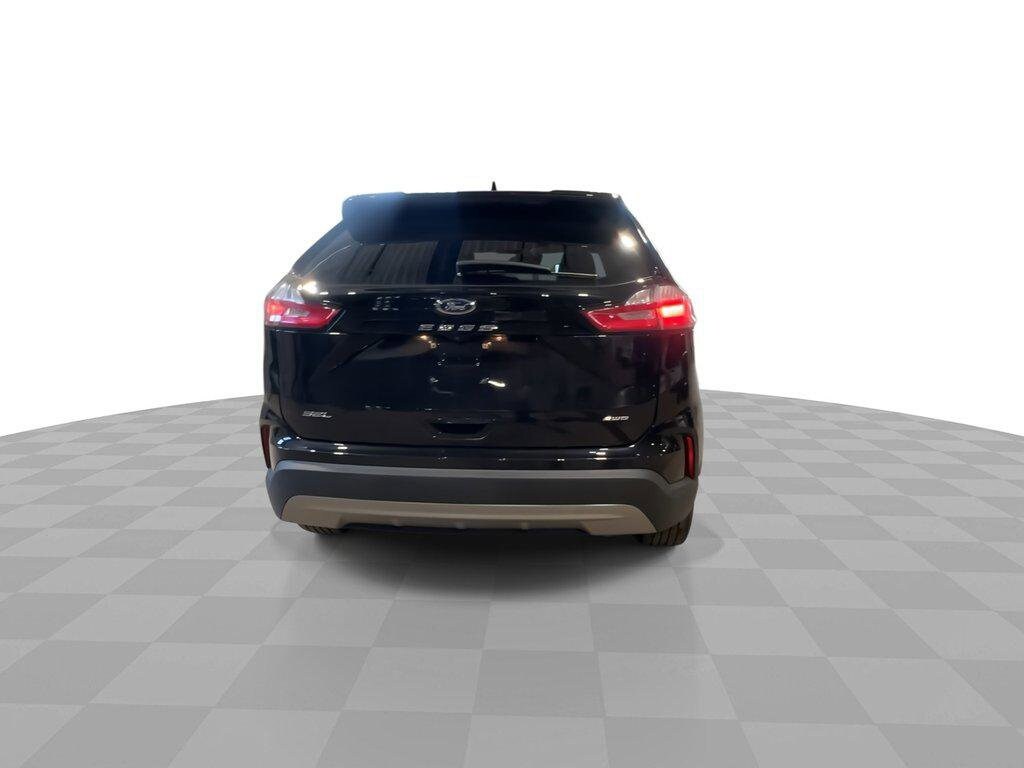 Used 2022 Ford Edge SEL SUV