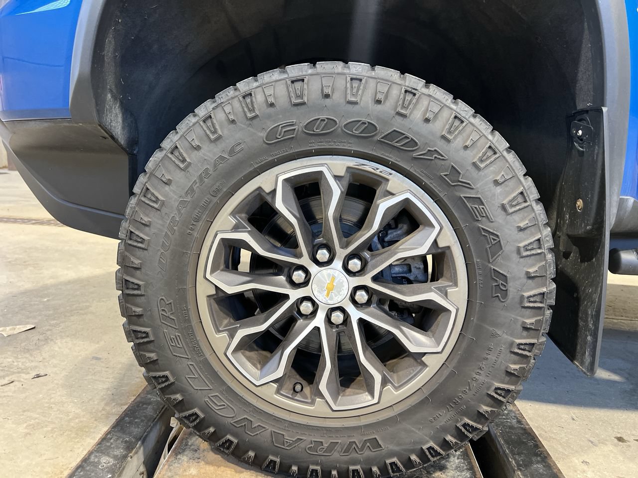 2022 Chevrolet Colorado ZR2 - Photo 31