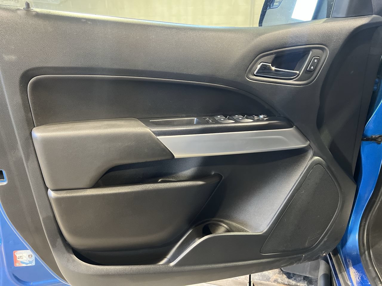 2022 Chevrolet Colorado ZR2 - Photo 21
