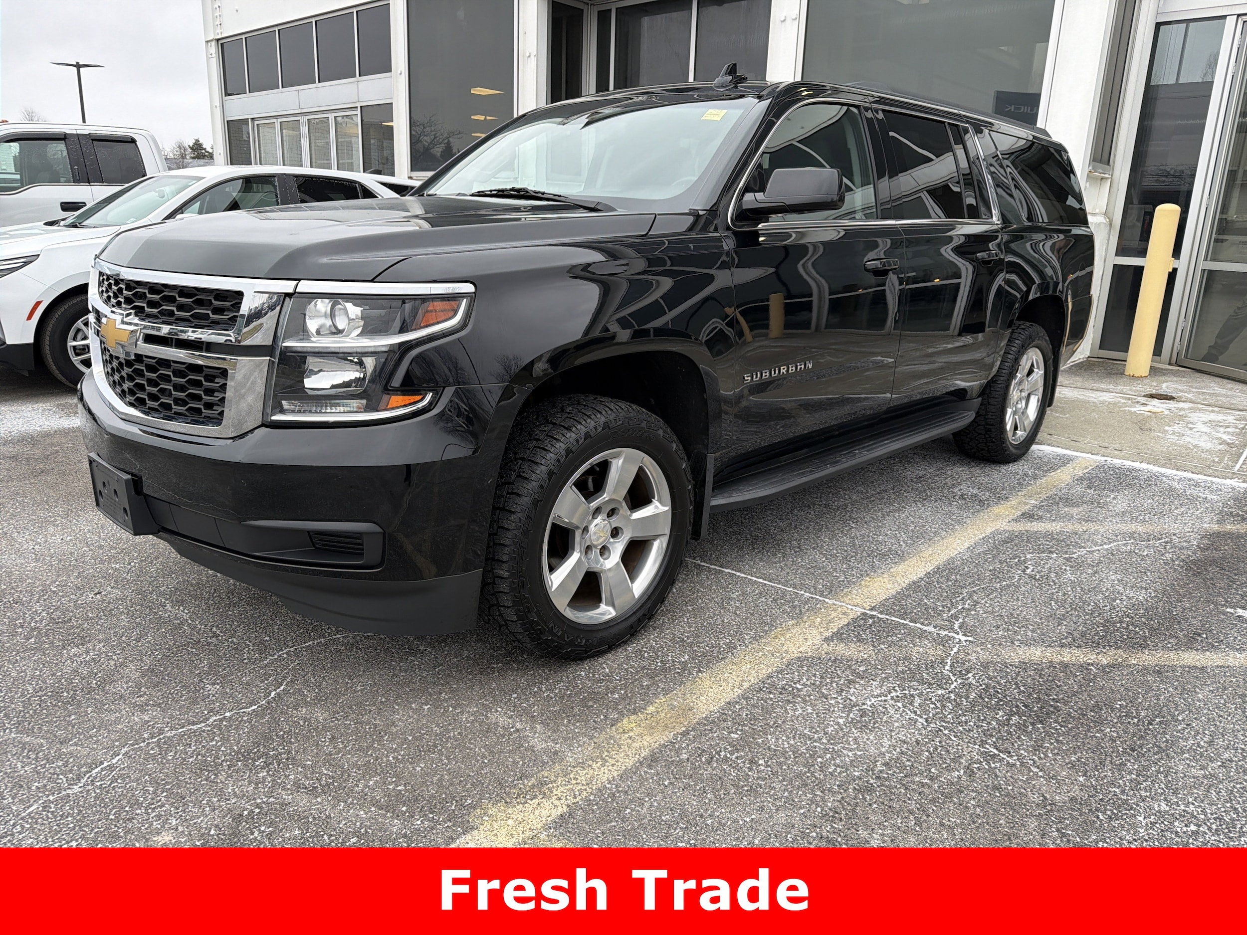 2017 Chevrolet Suburban LS's photo