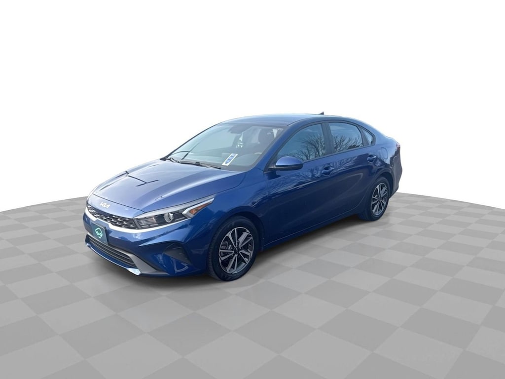 2023 Kia Forte LXS photo 4