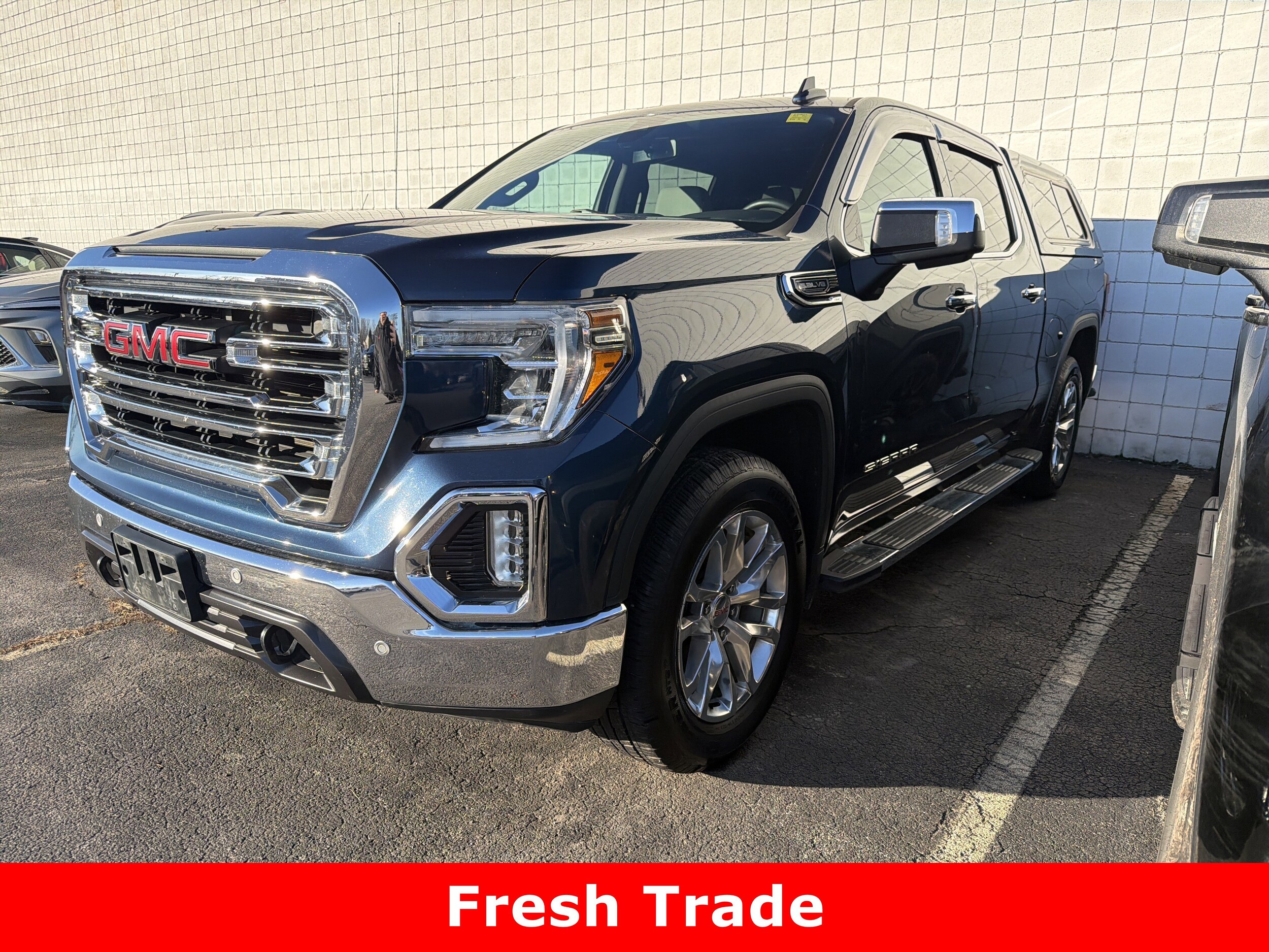 2019 GMC Sierra 1500 SLT's photo