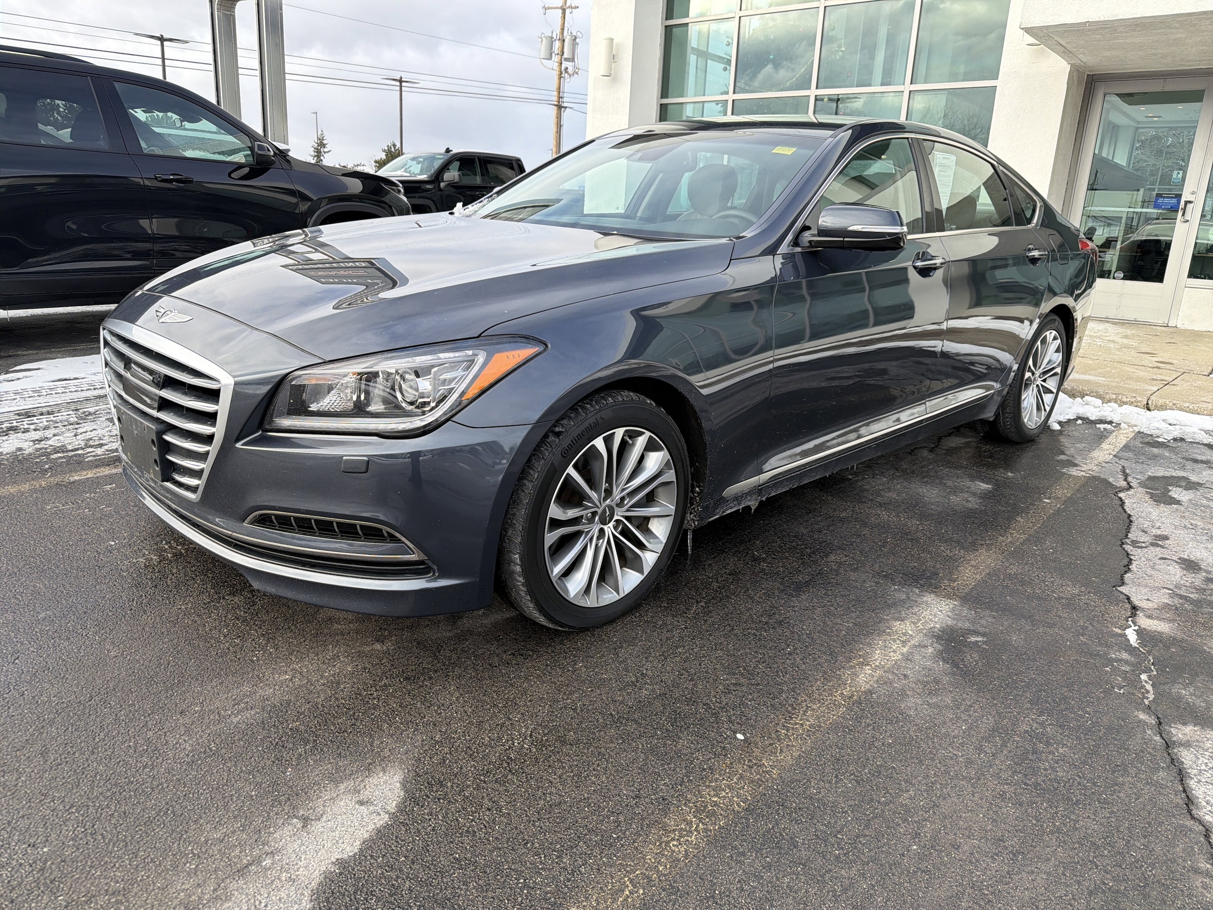 2017 GENESIS G80 Base's photo