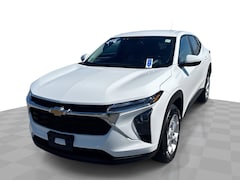 2025 Chevrolet Trax LS SUV
