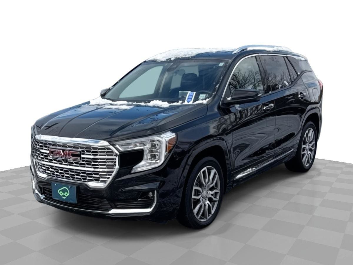 2023 GMC Terrain Denali's photo