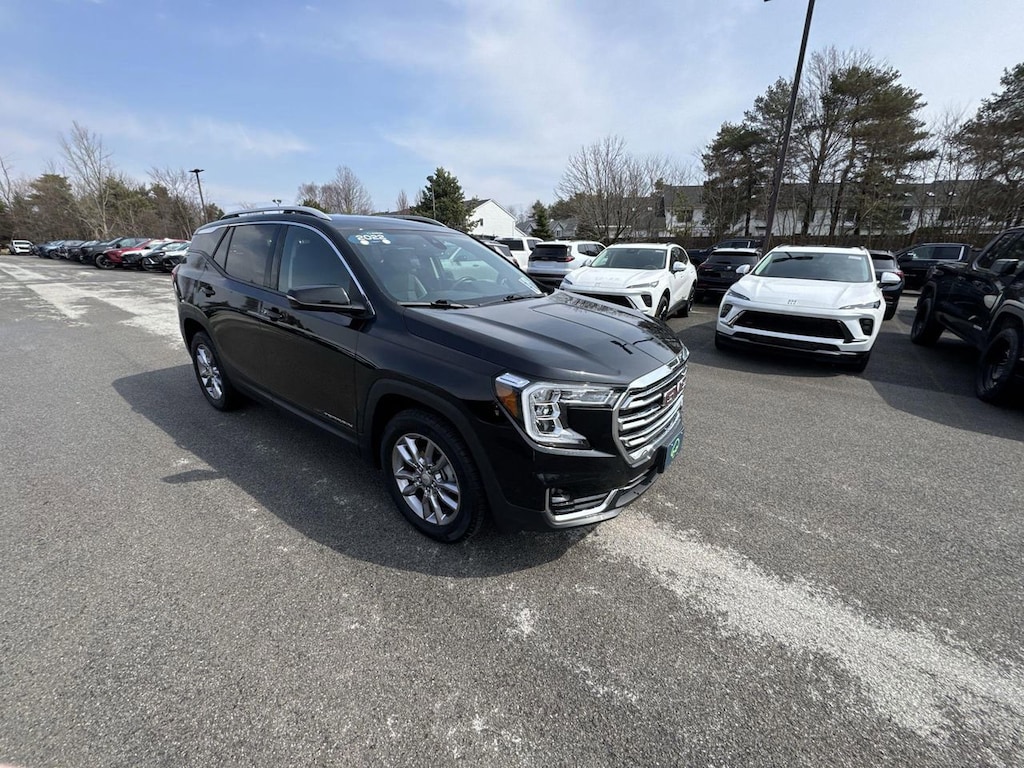 Used 2022 GMC Terrain SLT SUV