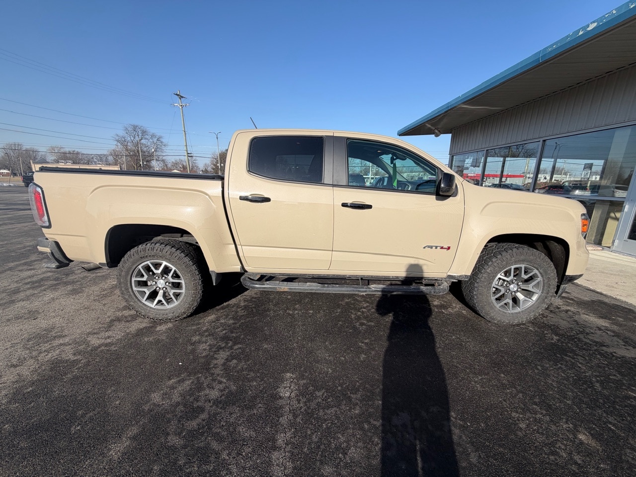 2022 GMC Canyon AT4 - Photo 8