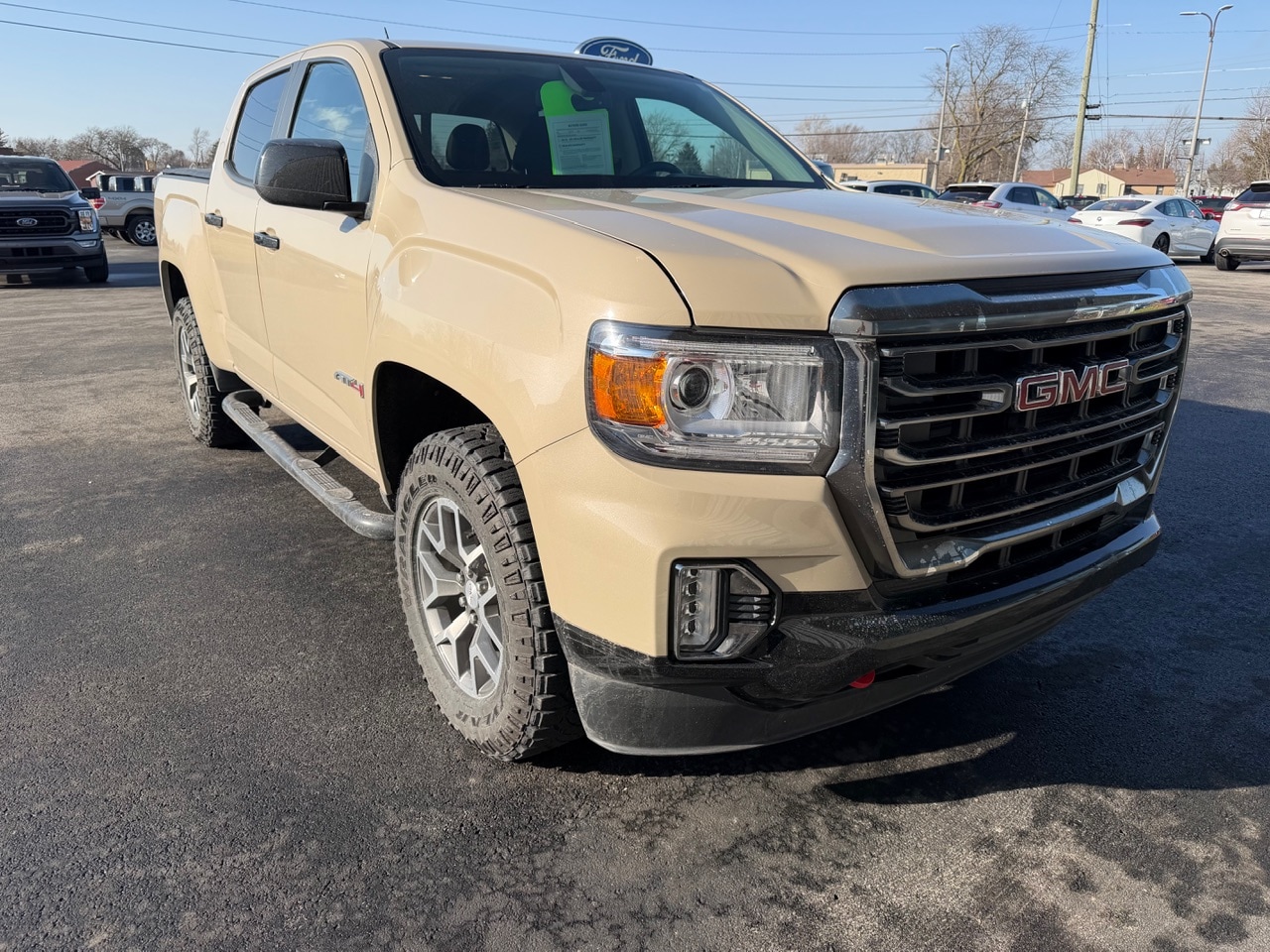 2022 GMC Canyon 4WD AT4 Crew Cab Short Box (Cloth)'s photo