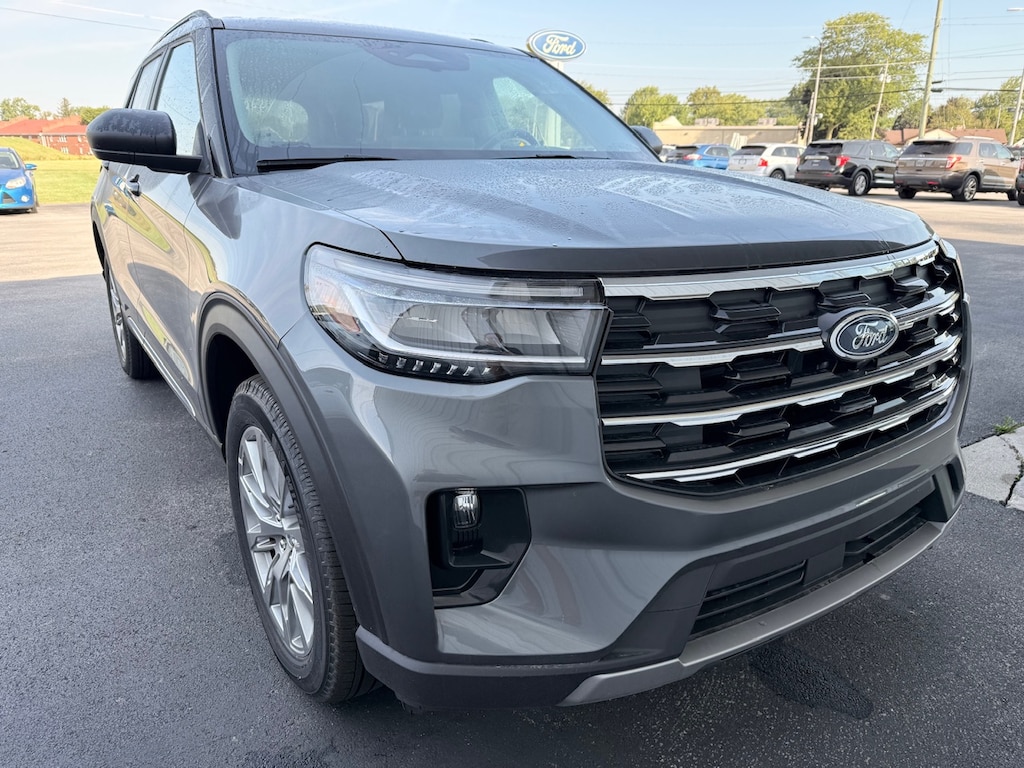 New 2025 Ford Explorer Active SUV